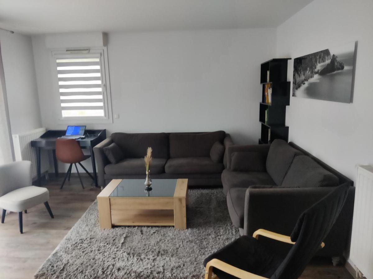 App 5 Pers, Parking, 3Mn Rer A, 40 Mn Du Centre De Paris, Cergy Le Haut Appartement Buitenkant foto
